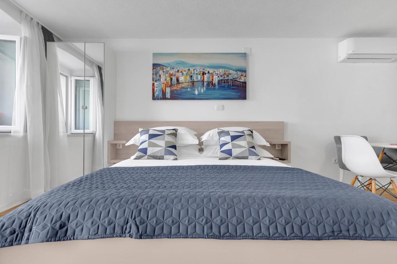 Luxury City Center Apartments Makarska Exterior photo